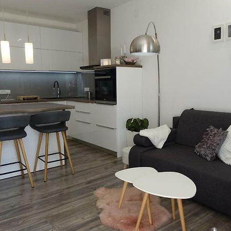 Apartman Maja Bol Exterior foto